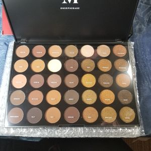 2/$40 Morphe 35R ready set gold eyeshadow palette